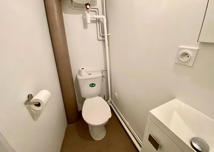 Centre-ville - 039 Apartment